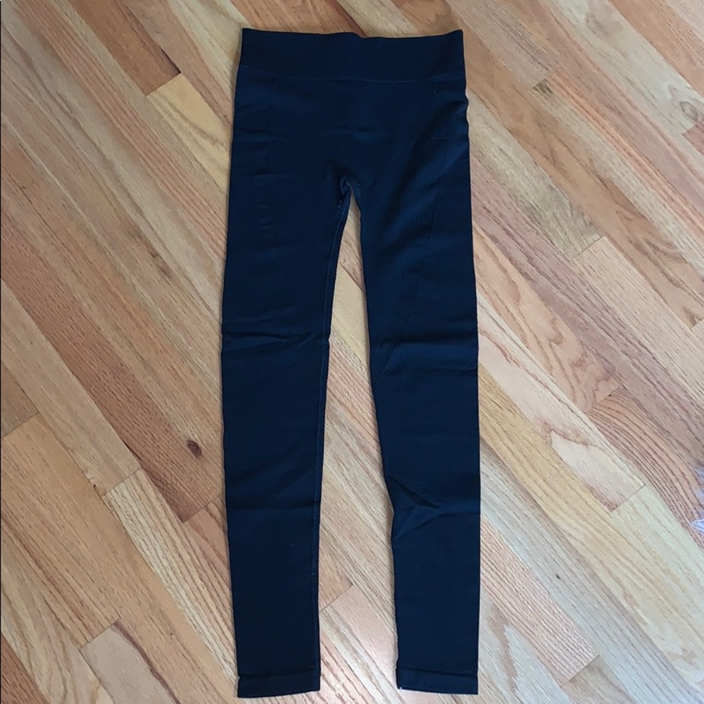 ABERCOMBIE & FITCH STRETCHY BLACK LEGGINGS SIZE S